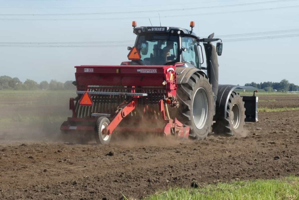 Use tractors to Improve Agriculture Production