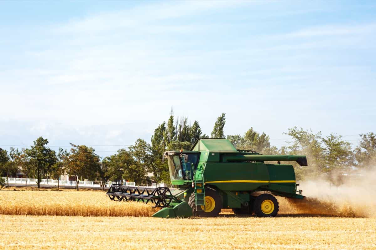 Wheat Harvesting machine